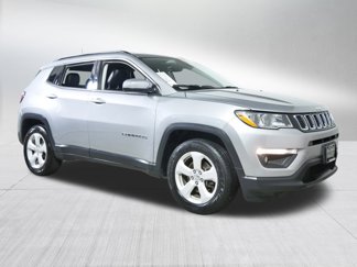 Used 2018 Jeep Compass Latitude w/ Popular Equipment Group image 1
