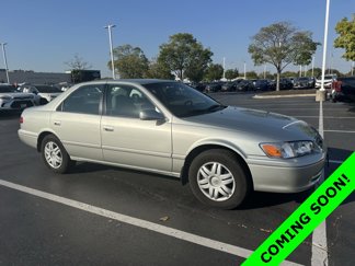 Used 2001 Toyota Camry LE video 1