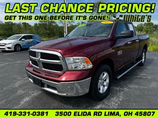 Used 2017 RAM 1500 Classic SLT image 1