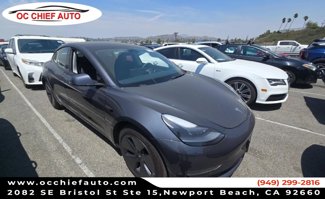 Used 2022 Tesla Model 3 Standard Range image 1