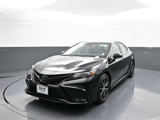 Certified 2022 Toyota Camry SE image 1