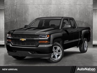 Used 2018 Chevrolet Silverado 1500 Custom w/ Custom Value Package image 1