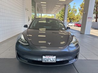 Used 2018 Tesla Model 3 Long Range image 1
