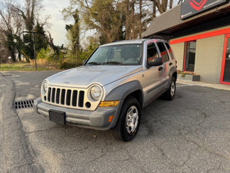 Used 2005 Jeep Liberty Sport image 1