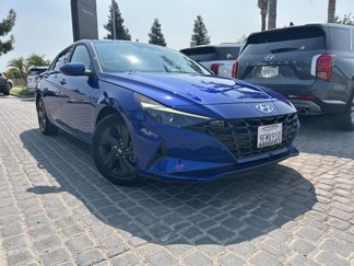 Used 2023 Hyundai Elantra SEL w/ Cargo Package image 1