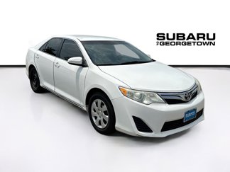 Used 2012 Toyota Camry LE image 1