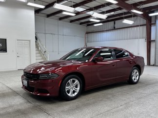 Used 2020 Dodge Charger SXT image 1