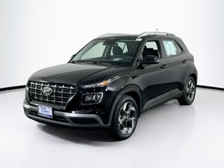 Used 2023 Hyundai Venue SEL image 1