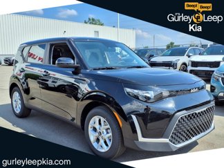 New 2025 Kia Soul LX image 1