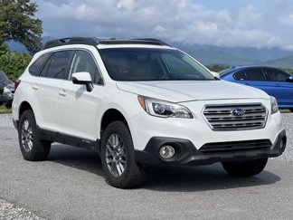 Used 2015 Subaru Outback 3.6R Limited image 1