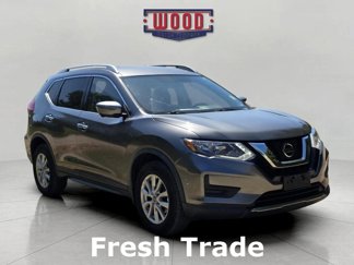 Used 2018 Nissan Rogue SV image 1