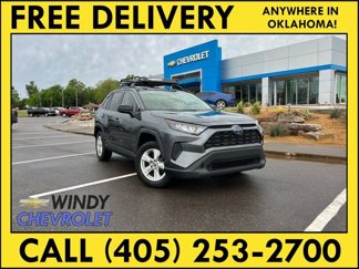 Used 2021 Toyota RAV4 LE image 1