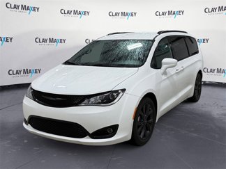 Used 2020 Chrysler Pacifica Touring w/ S Appearance Package image 1