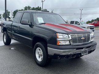 Used 2004 Chevrolet Silverado 1500 LS w/ Light Duty Power Package image 1