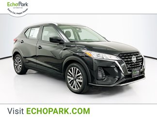 Used 2024 Nissan Kicks SV image 1