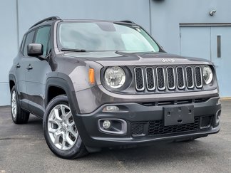 Used 2017 Jeep Renegade Latitude image 1