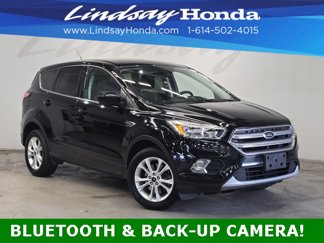 Used 2017 Ford Escape SE w/ SE Cold Weather Package image 1