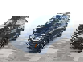 Used 2021 Volkswagen Tiguan SE w/ Panoramic Sunroof Package image 1