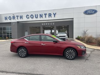 Used 2025 Nissan Altima 2.5 SV image 1