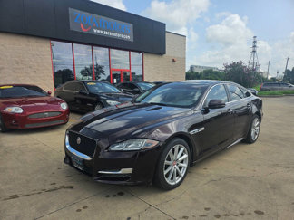 Used 2017 Jaguar XJ R-Sport image 1