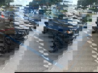 Used 2018 Jeep Grand Cherokee Altitude image 1