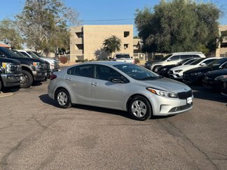Used 2017 Kia Forte LX image 1