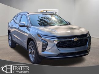 New 2025 Chevrolet Trax LT w/ Driver Confidence Package image 1