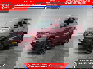 Used 2020 Jeep Grand Cherokee Altitude image 1