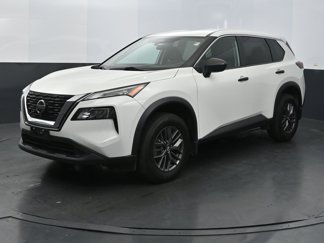 Used 2021 Nissan Rogue S image 1