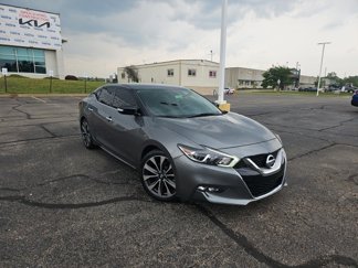 Used 2016 Nissan Maxima SR image 1