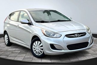 Used 2013 Hyundai Accent GS image 1