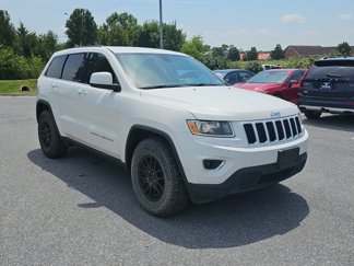 Used 2016 Jeep Grand Cherokee Laredo image 1