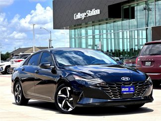 Used 2022 Hyundai Elantra Limited image 1