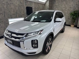 Used 2022 Mitsubishi Outlander Sport ES image 1