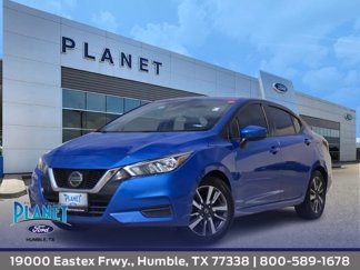 Used 2021 Nissan Versa SV image 1