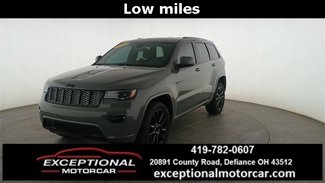 Used 2020 Jeep Grand Cherokee Altitude image 1