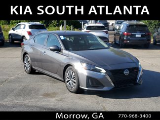 Used 2023 Nissan Altima 2.5 SV image 1