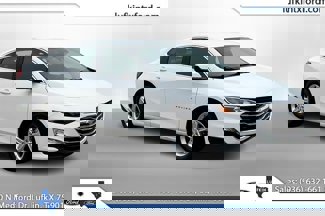 Used 2023 Chevrolet Malibu LT image 1