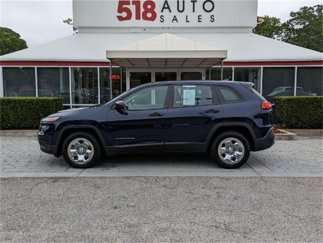 Used 2014 Jeep Cherokee Sport image 1