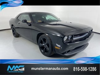 Used 2013 Dodge Challenger SXT Plus image 1
