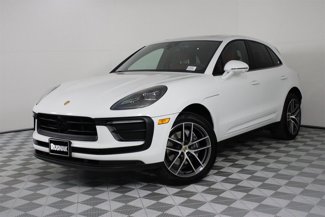 Certified 2025 Porsche Macan image 1
