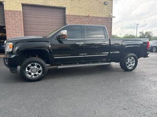 Used 2017 GMC Sierra 3500 Denali w/ Duramax Plus Package image 1