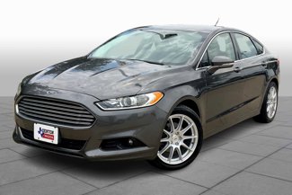 Used 2016 Ford Fusion Titanium image 1