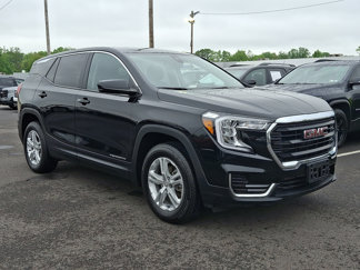Certified 2022 GMC Terrain SLE image 1