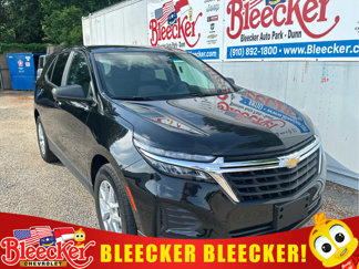 Used 2023 Chevrolet Equinox LS w/ LS Convenience Package image 1