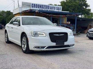 Used 2016 Chrysler 300 C image 1