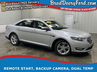 Used 2015 Ford Taurus SEL image 1