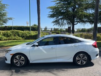 Used 2018 Honda Civic EX-L image 1