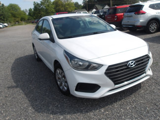 Used 2018 Hyundai Accent SE image 1
