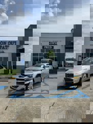 Used 2022 Chevrolet Malibu LT image 1